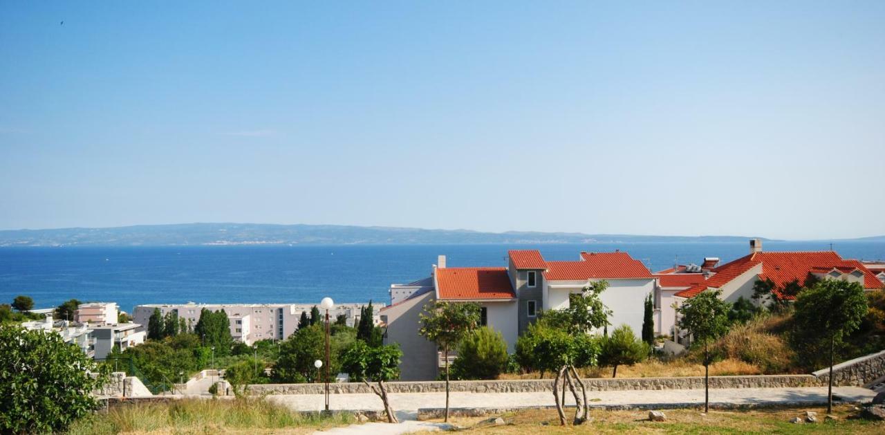 Apartment Raquil Split Exterior photo
