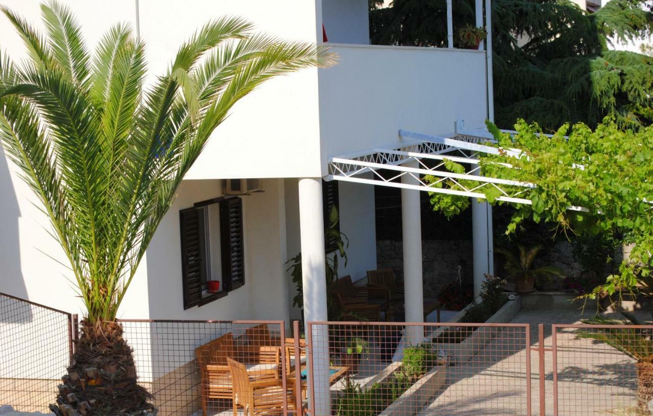 Apartment Raquil Split Exterior photo